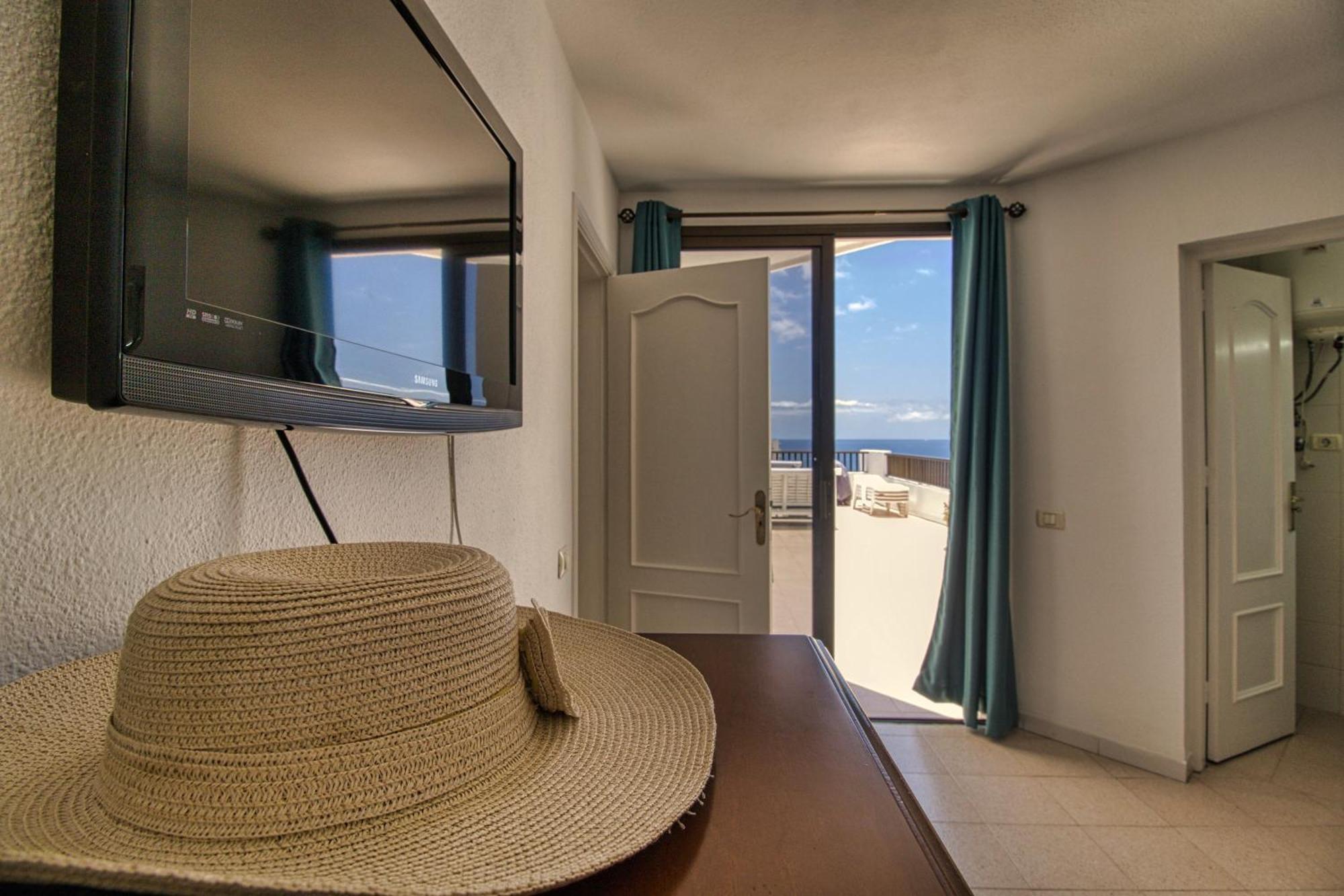 Penthouse Sea View Jacuzzy Terrace & Pool Apartment Playa Feñabe Bagian luar foto